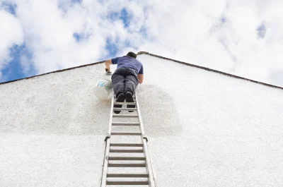 Peinture extérieure à Pendé — façades et ravalement